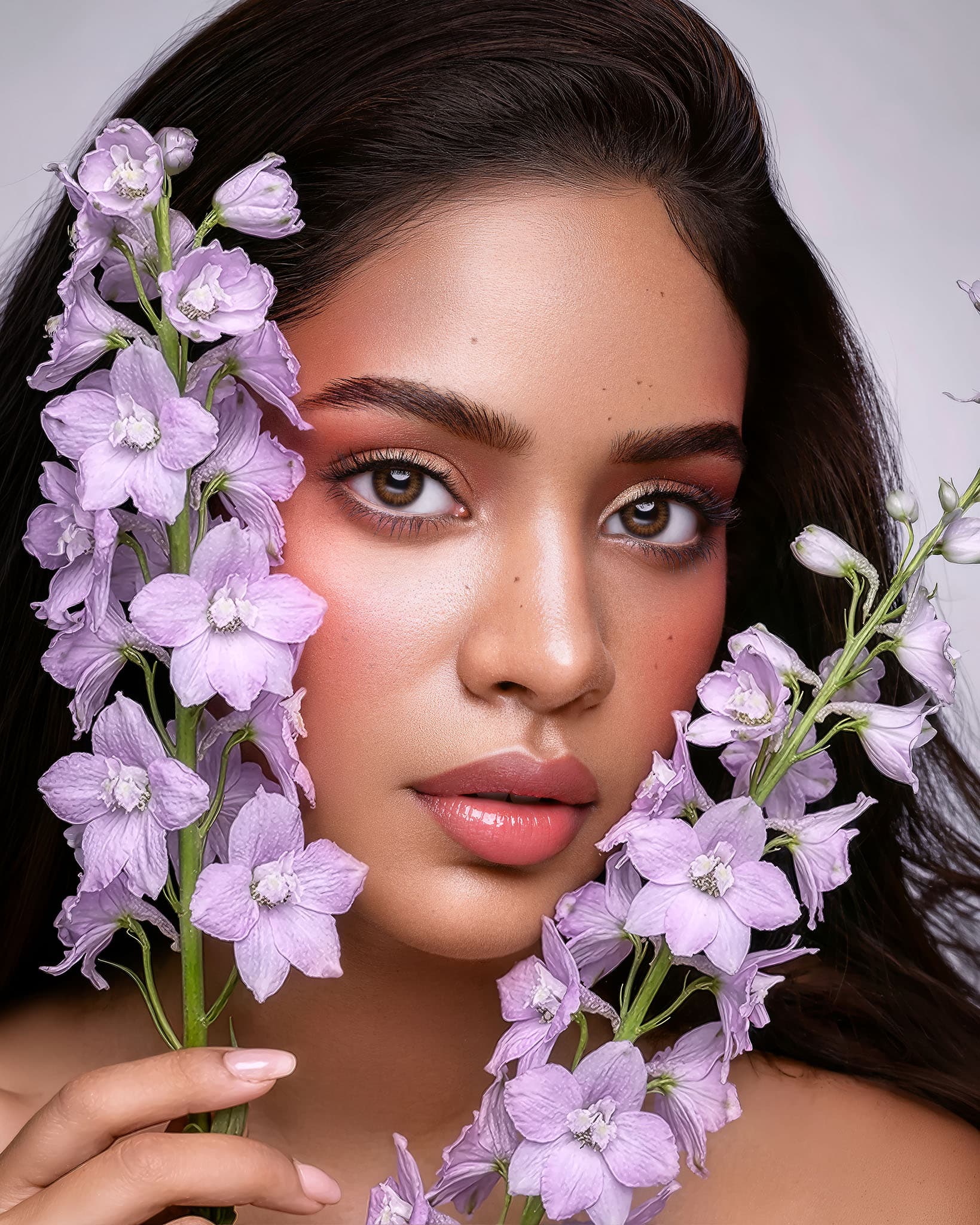 AI-powered portrait retouching workflow example